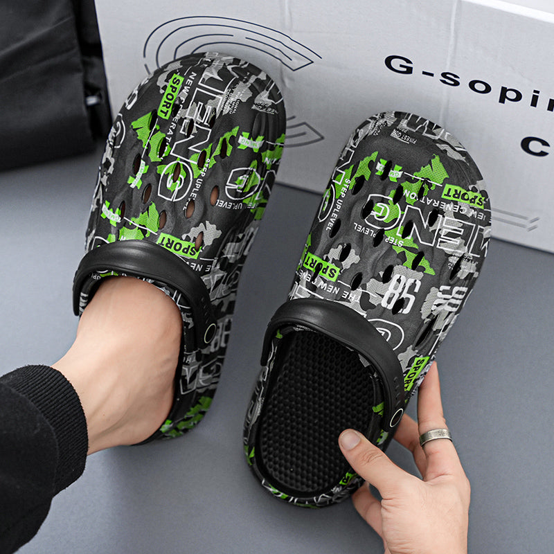 Men's Camouflage Clogs, featuring a trendy printed design, are breathable with hollow - outs. The slip - on style is super convenient, making them essential for casual outings or home use.