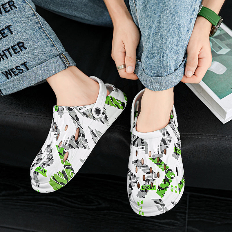 Men's Camouflage Clogs, featuring a trendy printed design, are breathable with hollow - outs. The slip - on style is super convenient, making them essential for casual outings or home use.