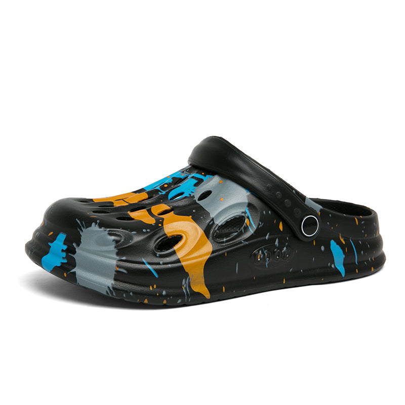 Non-slip men's clogs, safe for both home and outdoor use.
