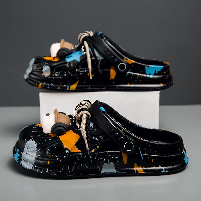 Trendy brand men's beach clogs, with an outer-wear thick-soled design, garden shoes, breathable, non-slip and super practical.