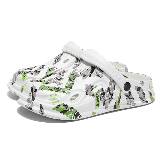 Men's Camouflage Clogs, featuring a trendy printed design, are breathable with hollow - outs. The slip - on style is super convenient, making them essential for casual outings or home use.