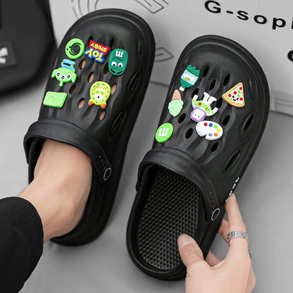 Trendy men's clogs: versatile, stylish, and non-stuffy.