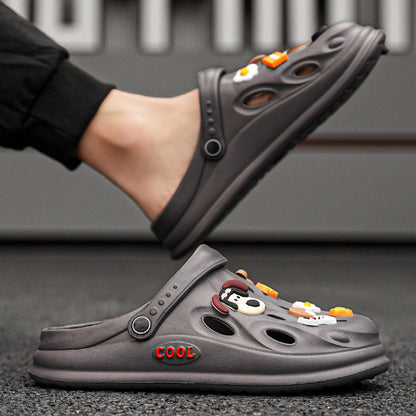 Trendy men's clogs: versatile, stylish, and non-stuffy.